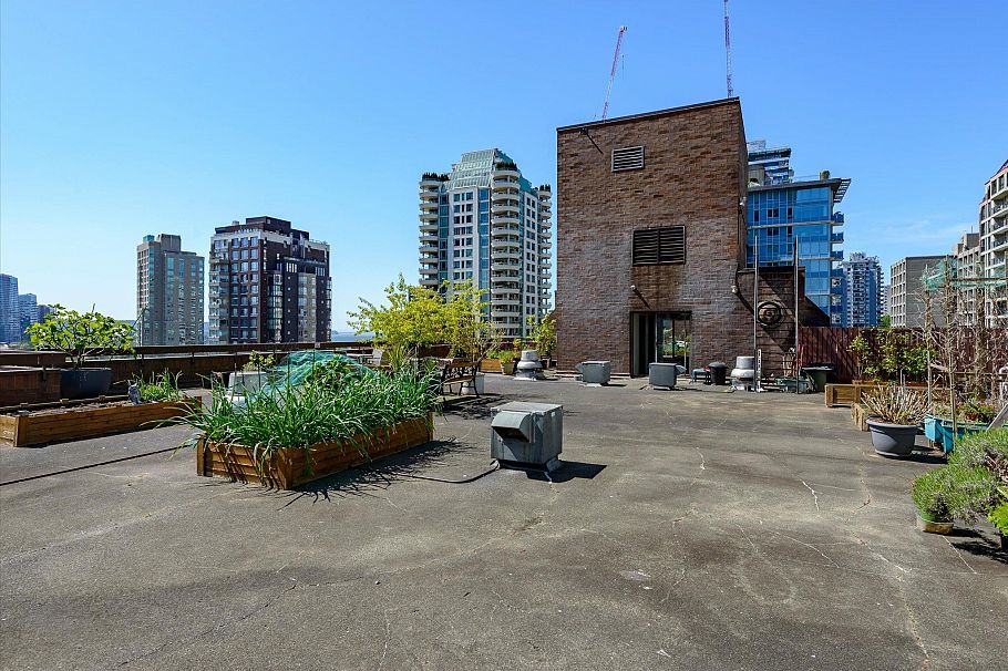 407 950 Drake Street Vancouver, BC - 25