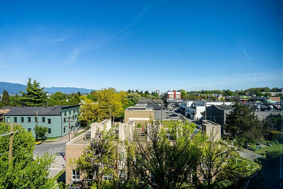 504 288 E 8th Avenue Vancouver, BC - 9