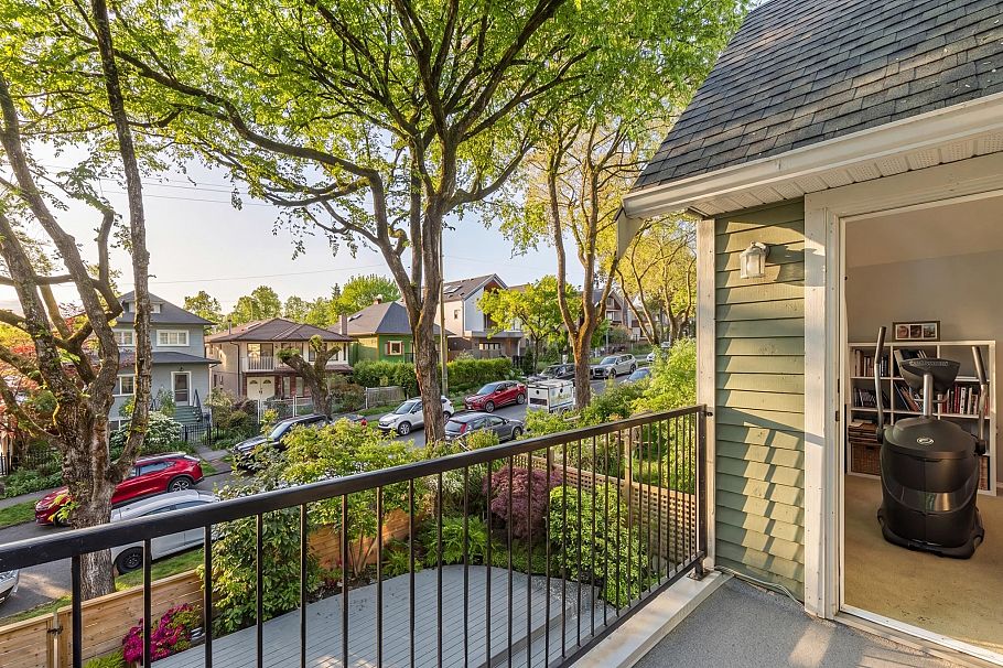1922 E 6th Avenue Vancouver, BC - 21