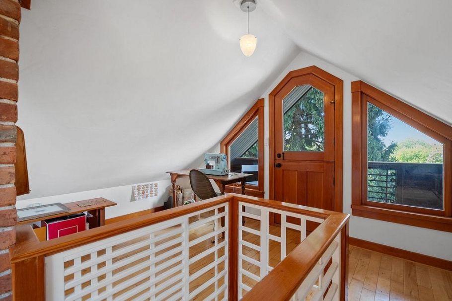 1117 Semlin Drive Vancouver, BC - 14