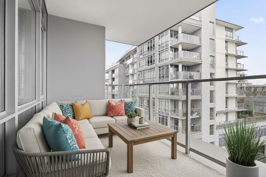804 4888 Nanaimo Street Vancouver, BC - 5