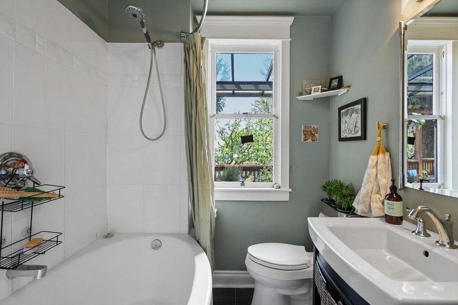 1117 Semlin Drive Vancouver, BC - 18