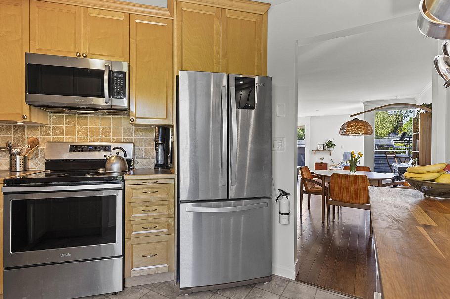 1485 Kitchener Street Vancouver, BC - 17