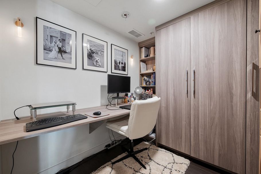 911 8800 Hazelbridge Way Richmond, BC - 15