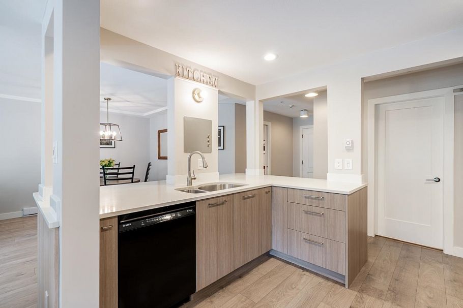 107 1283 Parkgate Avenue North Vancouver, BC - 13