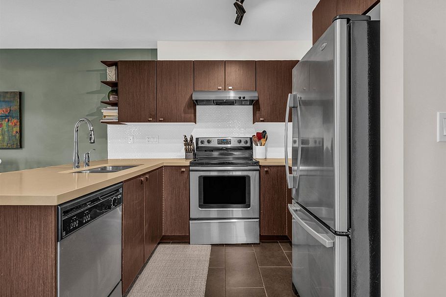315 738 E 29th Avenue Vancouver, BC - 8