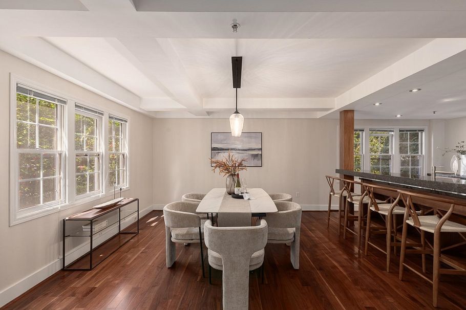 1935 W 12th Avenue Vancouver, BC - 25