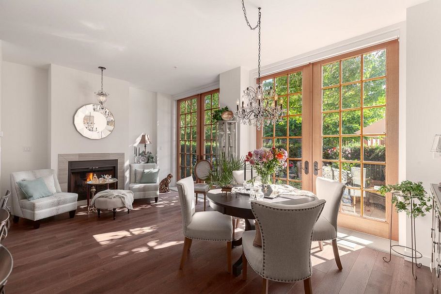 1527 Atlas Lane Vancouver, BC - 1