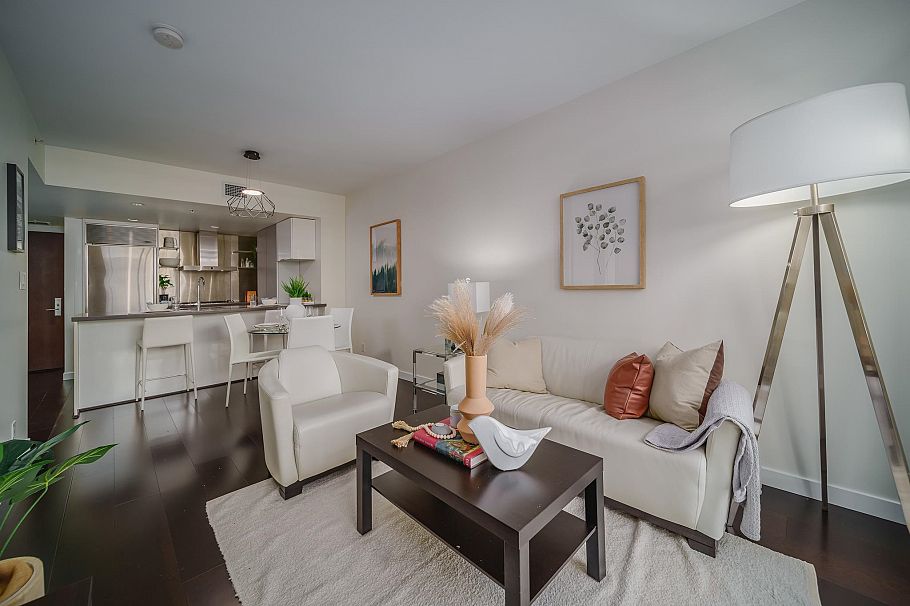 1107 788 Richards Street Vancouver, BC - 11