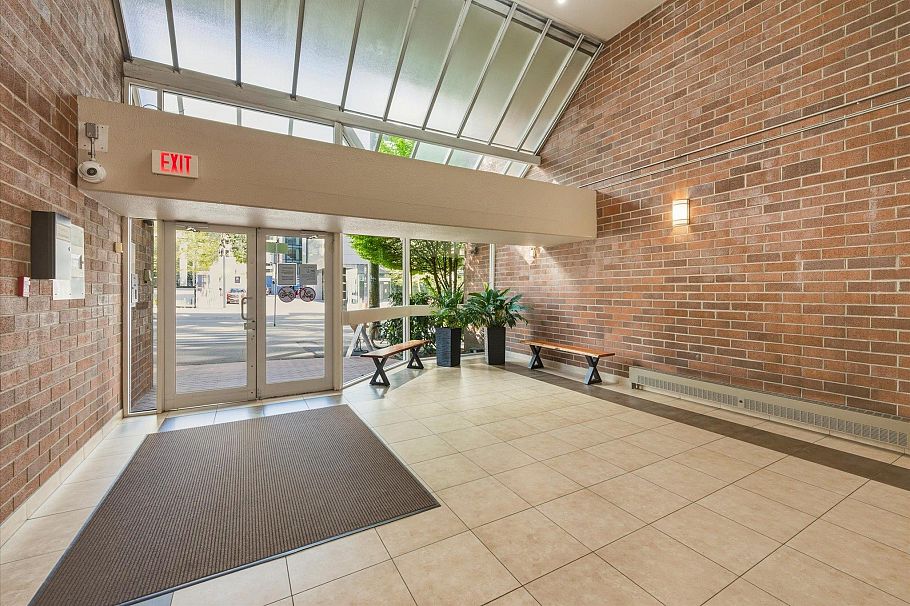 407 950 Drake Street Vancouver, BC - 18