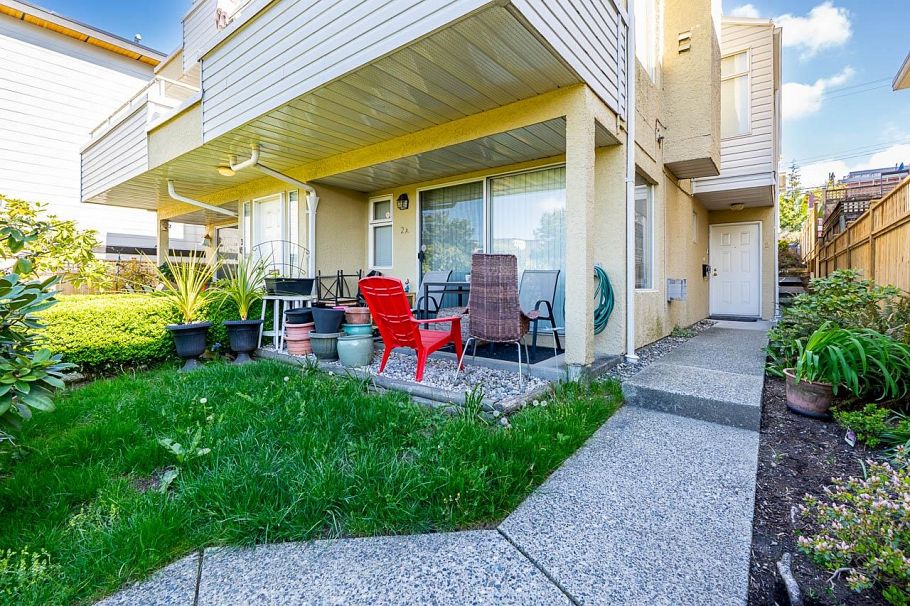 238 W 4th Street North Vancouver, BC - 24