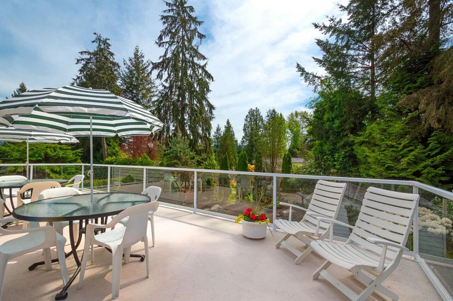4057 Violet Street North Vancouver, BC - 17