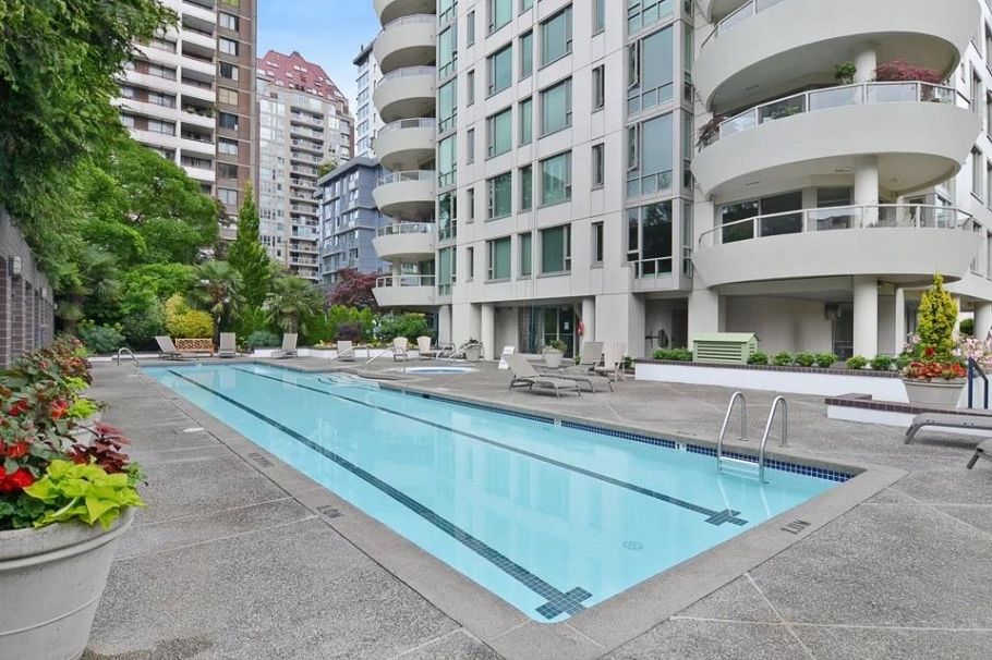 1002 1020 Harwood Street Vancouver, BC - 29