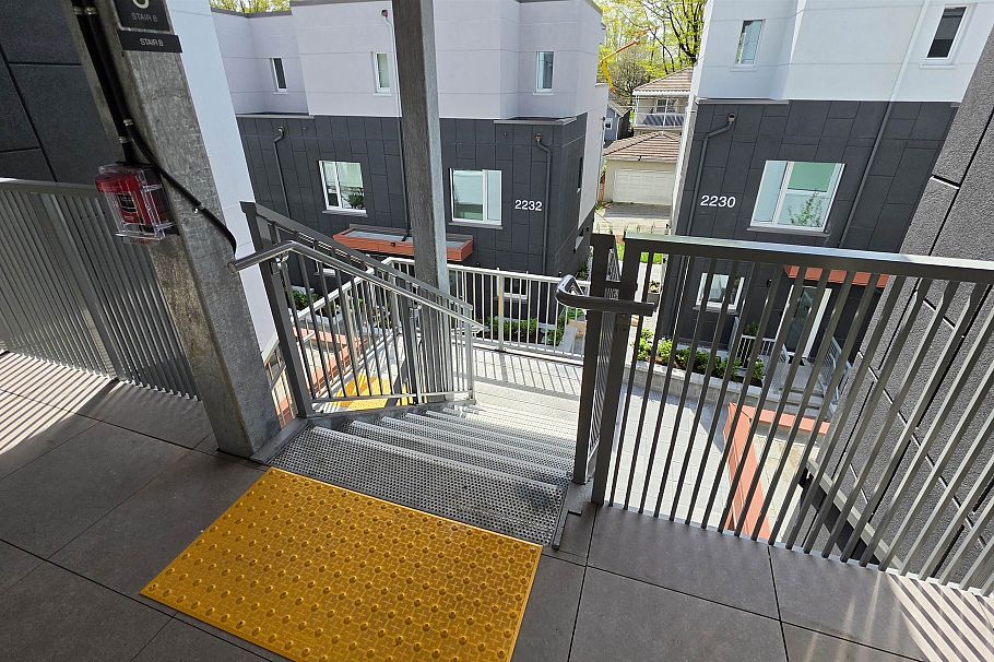316 2250 E 1 Avenue Vancouver, BC - 26
