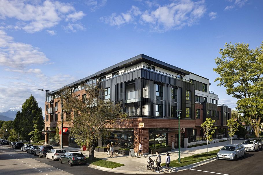 307 2419 Grant Street Vancouver, BC - 21
