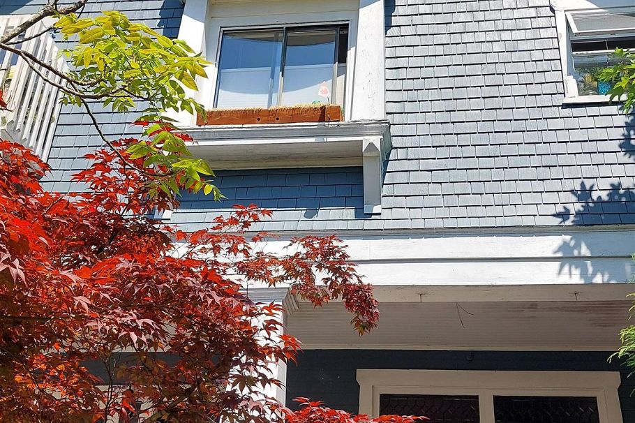 1951 Napier Street Vancouver, BC - 3