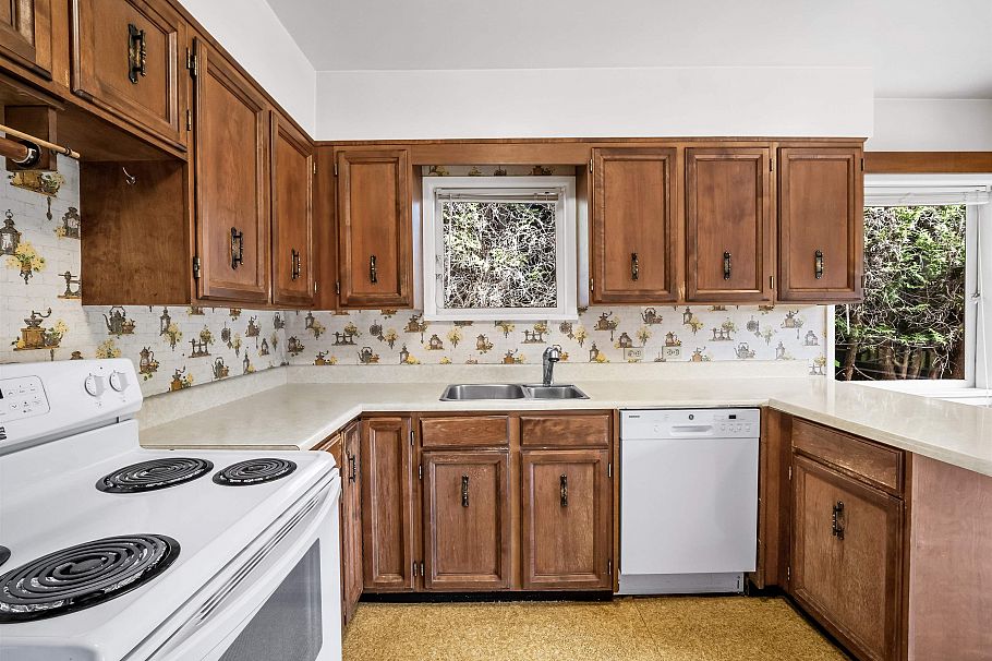 2762 Newmarket Drive North Vancouver, BC - 13
