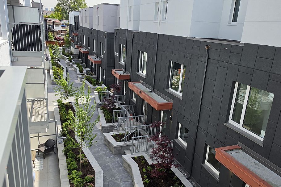 316 2250 E 1 Avenue Vancouver, BC - 18