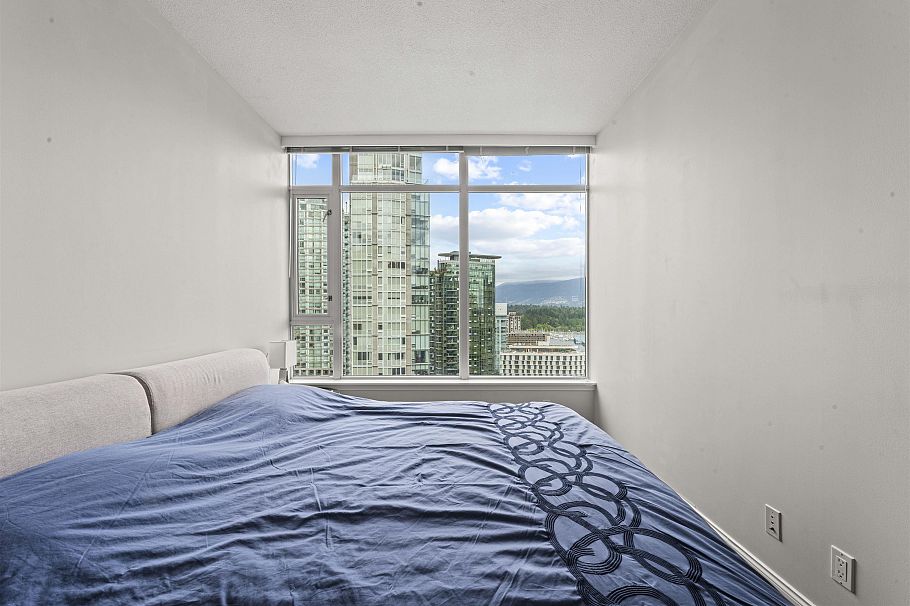 1705 1211 Melville Street Vancouver, BC - 16