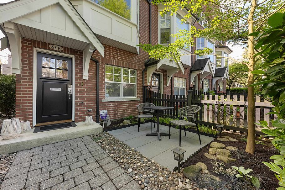 888 W 15th Avenue Vancouver, BC - 27