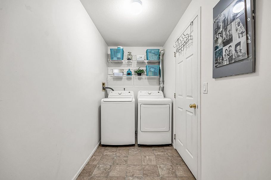 103 245 W 15th Street North Vancouver, BC - 15