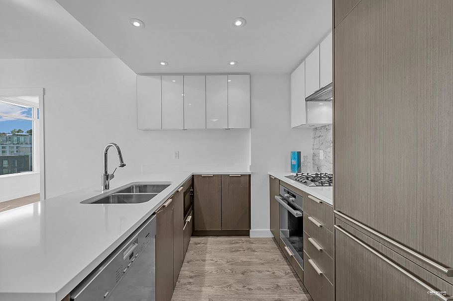 1801 110 Switchmen Street Vancouver, BC - 2