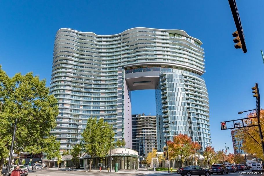 1884 87 Nelson Street Vancouver, BC - 3