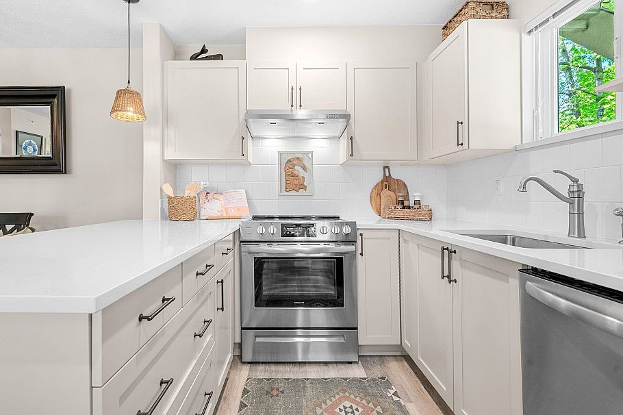 303 365 E 1st Street North Vancouver, BC - 5