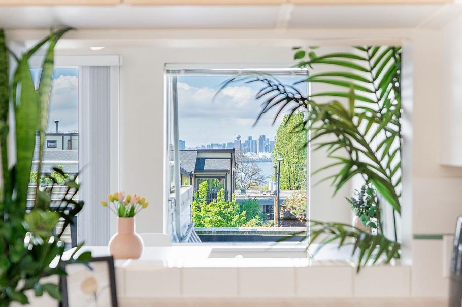 238 W 4th Street North Vancouver, BC - 8
