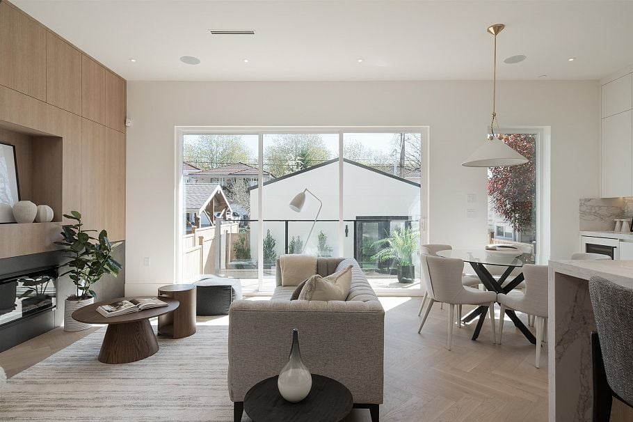 2258 Garden Drive Vancouver, BC - 1