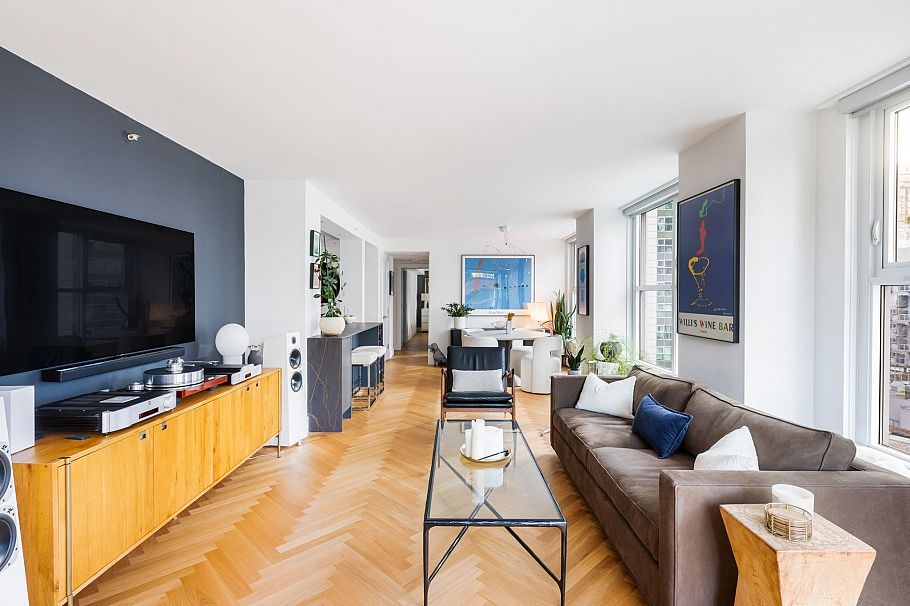 806 1318 Homer Street Vancouver, BC - 11