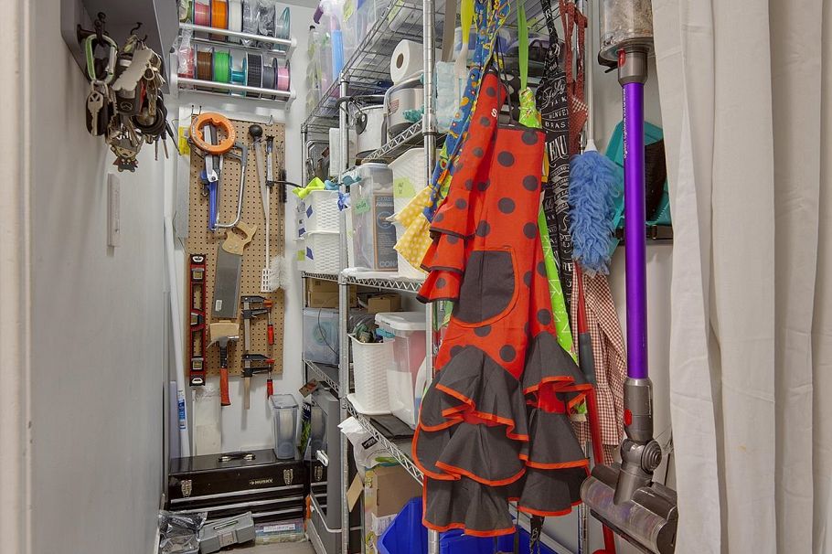 207 3280 W Broadway Vancouver, BC - 25