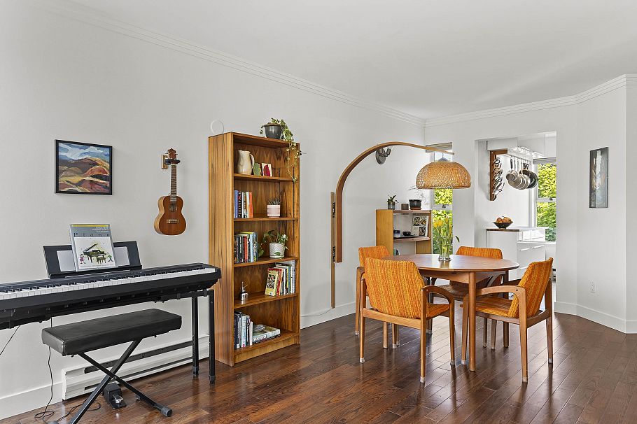 1485 Kitchener Street Vancouver, BC - 13