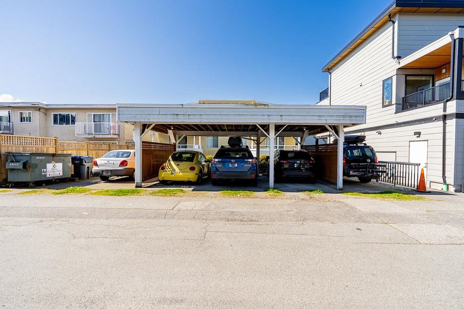 238 W 4th Street North Vancouver, BC - 28