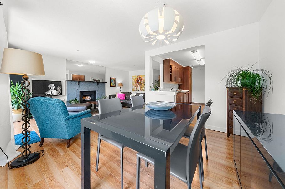 202 1000 Bowron Court North Vancouver, BC - 16