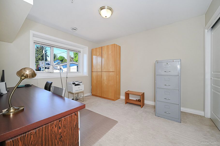1933 W 42nd Avenue Vancouver, BC - 28