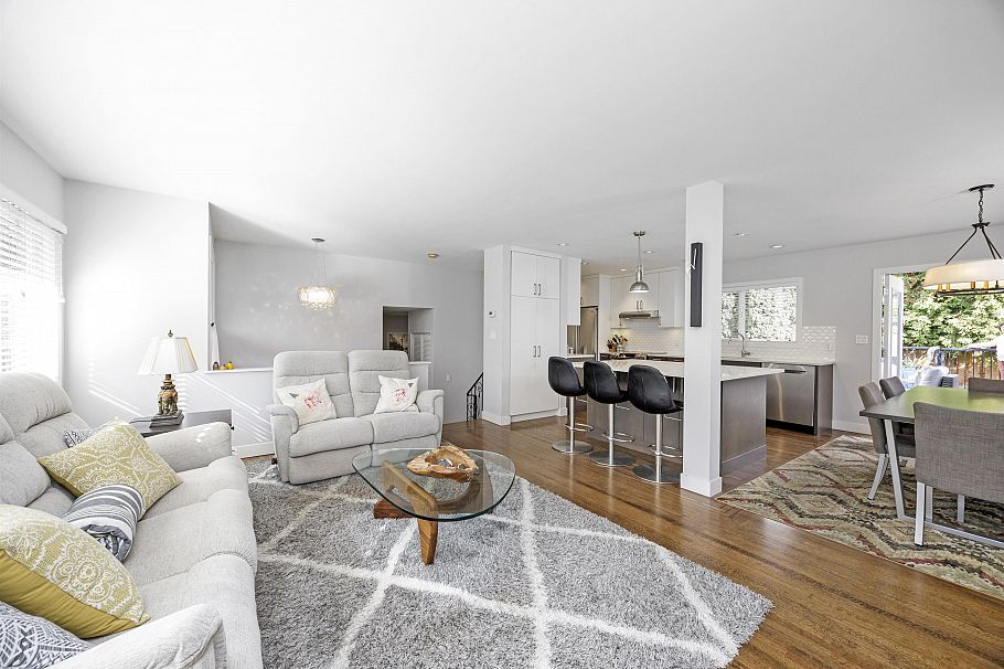 1388 E 20th Street North Vancouver, BC - 9