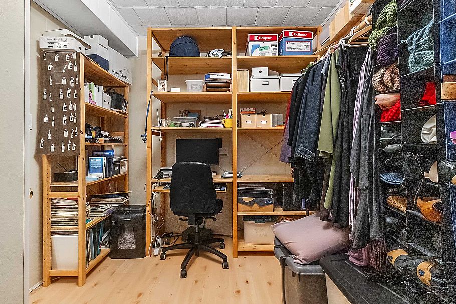 352 E 38th Avenue Vancouver, BC - 19