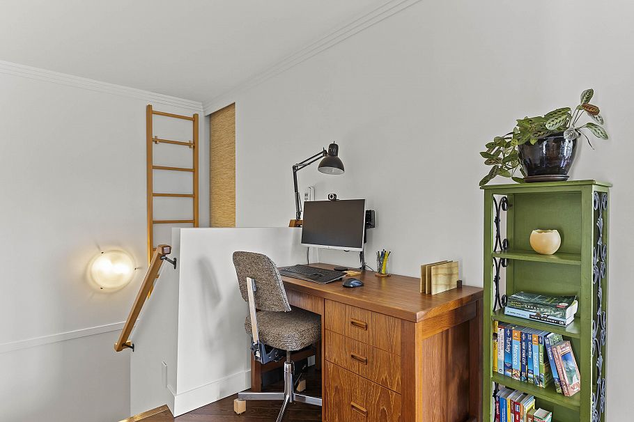 1485 Kitchener Street Vancouver, BC - 18
