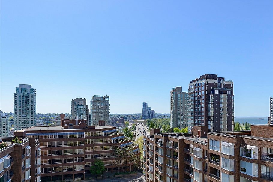 407 950 Drake Street Vancouver, BC - 33