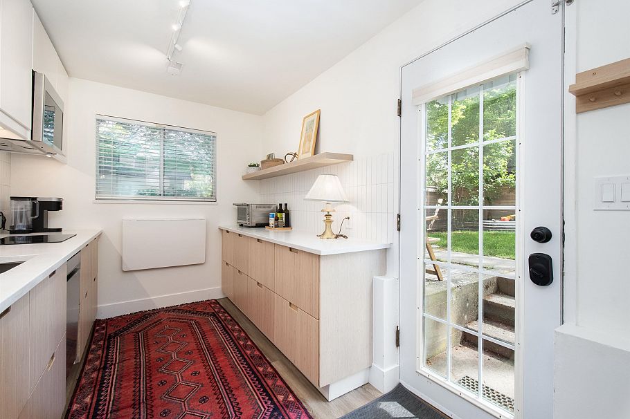 3385 Ontario Street Vancouver, BC - 29