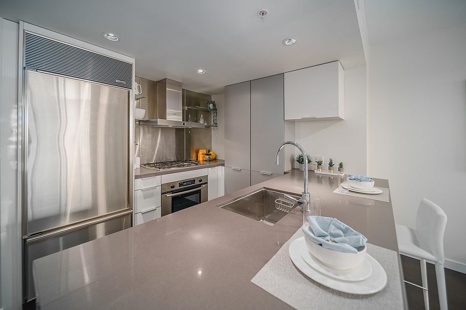1107 788 Richards Street Vancouver, BC - 14