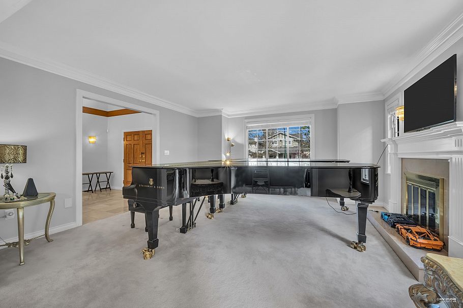 2986 W 35th Avenue Vancouver, BC - 4