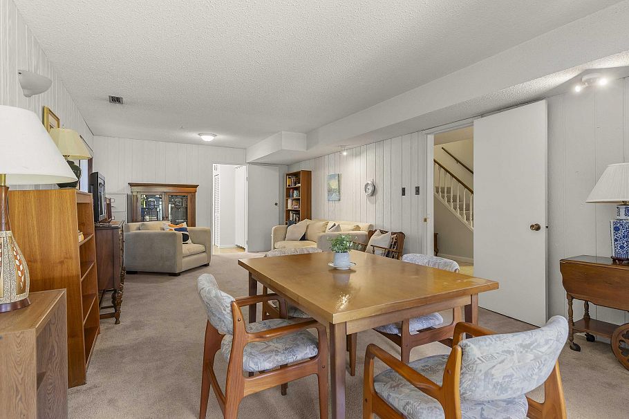 3765 W 30th Avenue Vancouver, BC - 29