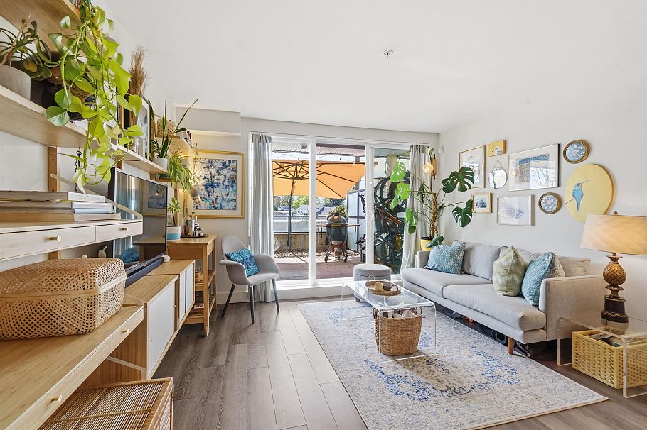 212 4338 Commercial Street Vancouver, BC - 11