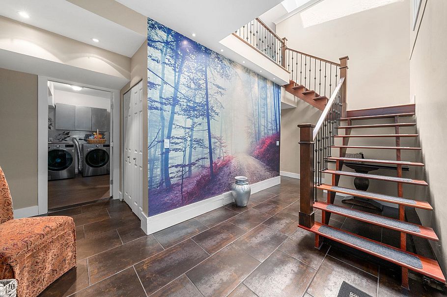 871 Fairway Drive North Vancouver, BC - 17
