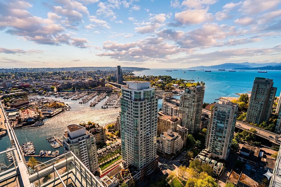 4105 1480 Howe Street Vancouver, BC - 1
