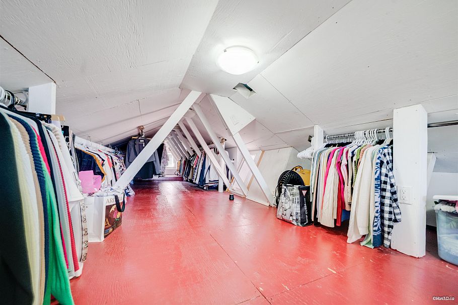 1023 E 8th Avenue Vancouver, BC - 13