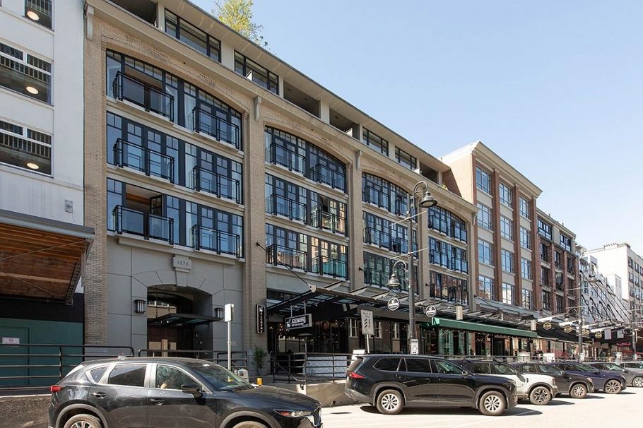 411 1275 Hamilton Street Vancouver, BC - 1