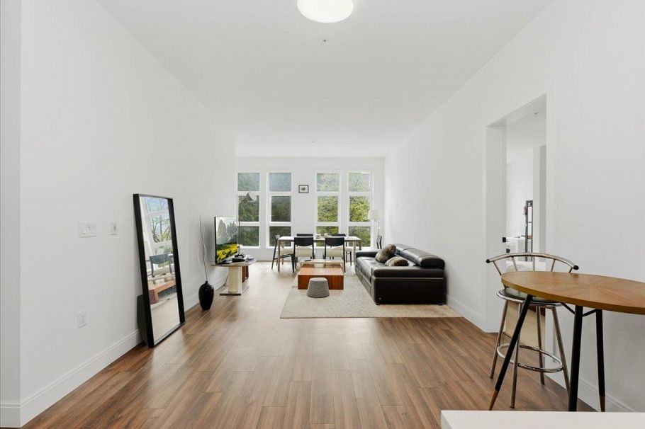 203 6999 Cambie Street Vancouver, BC - 5